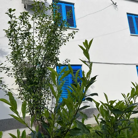 Lolita Apartment