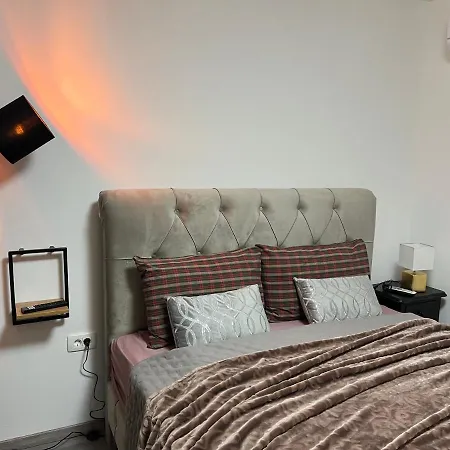 Lolita Apartment *